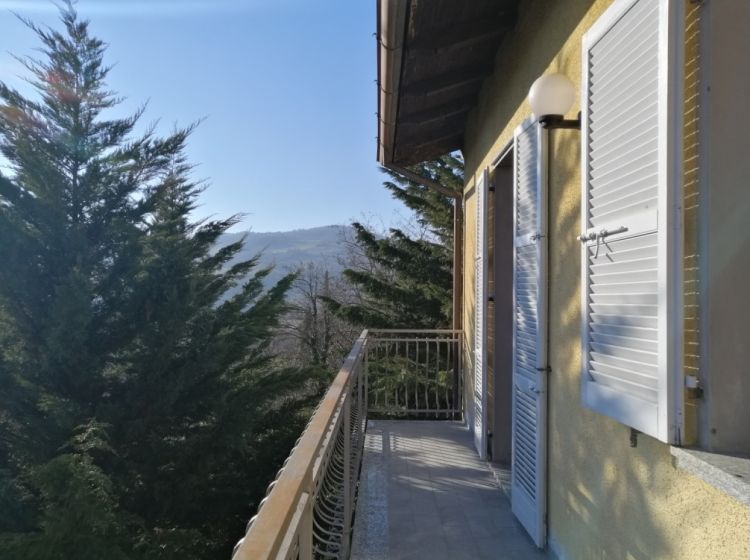 Terratetto unifamiliare in vendita, via V. Veneto  27, Pecorara, Alta Val Tidone