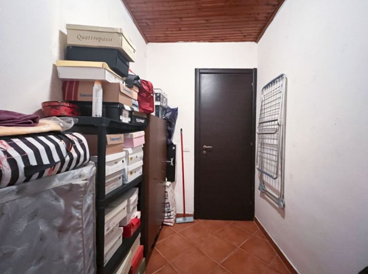 Bilocale in vendita, via Fiume Tacina  26, Sala, Catanzaro