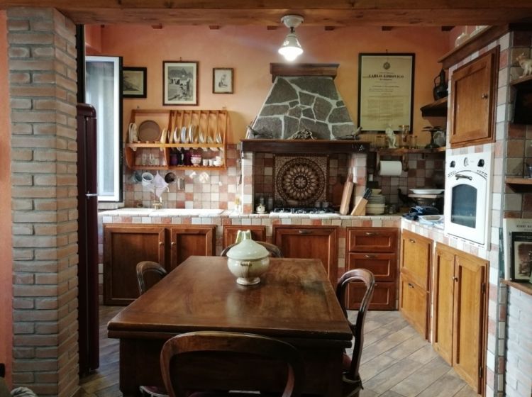 Trilocale in vendita, Bobbio  PC  Italia, Bobbio