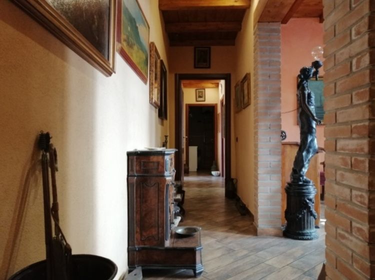 Trilocale in vendita, Bobbio  PC  Italia, Bobbio