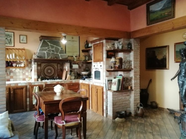 Trilocale in vendita, Bobbio PC Italia, Bobbio