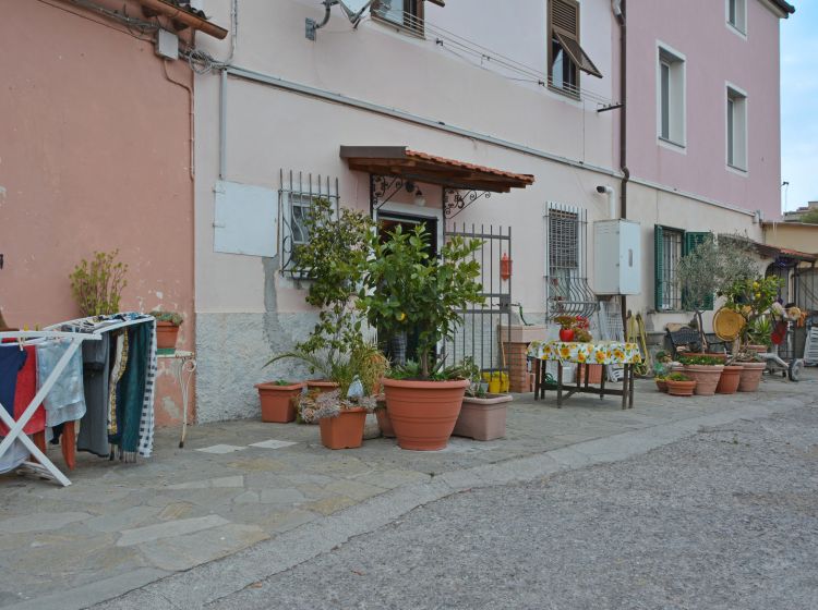 Terratetto unifamiliare in vendita, via della Nunziata  1, Legino, Savona