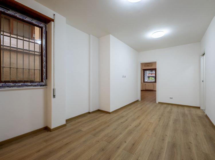 Trilocale in vendita, Piazzale Roberto Ardigò  30, Montagnola, Roma