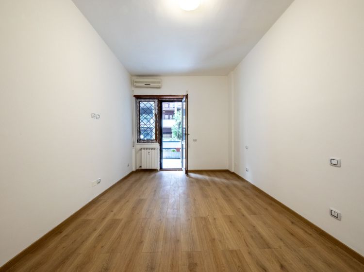 Trilocale in vendita, Piazzale Roberto Ardigò  30, Montagnola, Roma