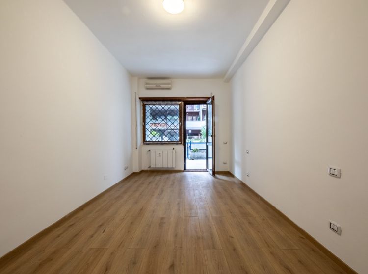 Trilocale in vendita, Piazzale Roberto Ardigò  30, Montagnola, Roma