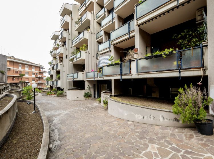 Trilocale in vendita, Piazzale Roberto Ardigò  30, Montagnola, Roma