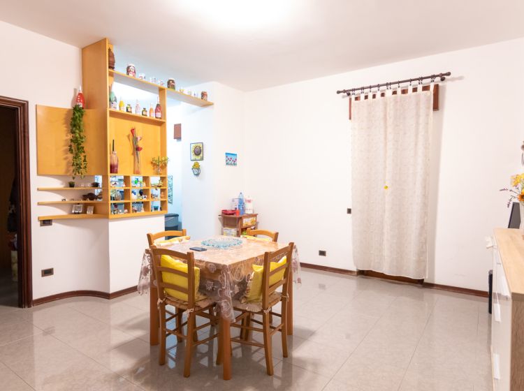 Appartamento, via Biagio Miraglia  65, Mater Domini, Catanzaro