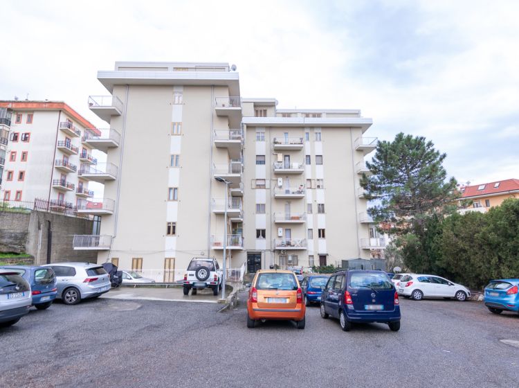 Appartamento in vendita, via Biagio Miraglia  65, Mater Domini, Catanzaro