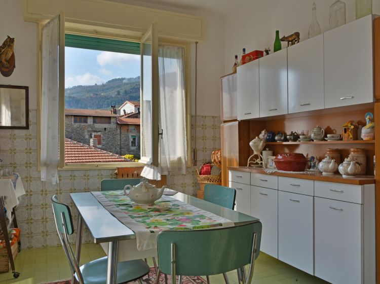Quadrilocale in vendita, via Dante Alighieri  21, Dolceacqua
