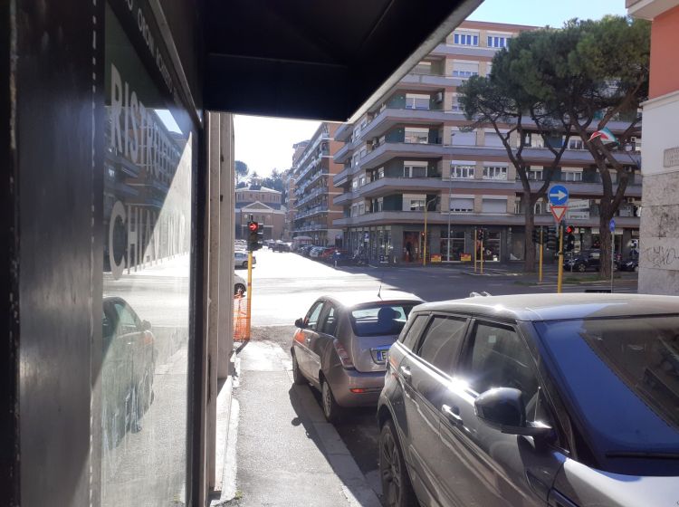 Negozio in affitto, via Cardinale Tripepi  6, Gregorio VII, Roma