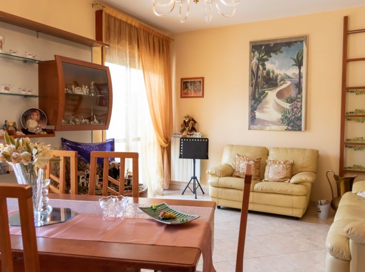 Villa in vendita, viale Cassiodoro  153, Santa Maria, Catanzaro