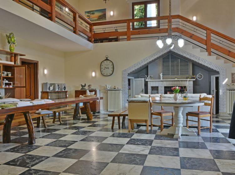 Villa in vendita, via Vicinale Vecchia per Peagna  1, Campochiesa, Albenga