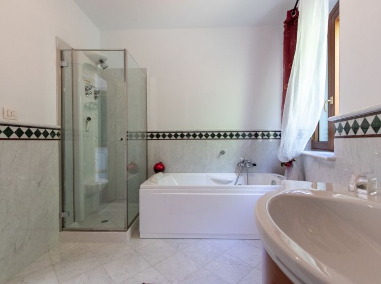 Villa in vendita, via Croci, Gimigliano