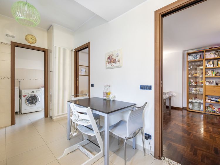 Quadrilocale in vendita, via Gasperina  137, Anagnina, Roma