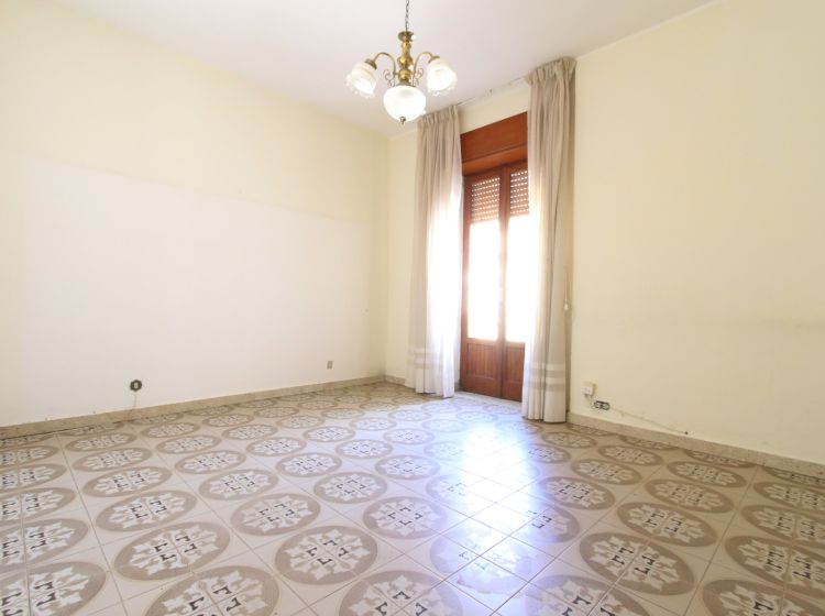 Trilocale in vendita, via F. Cilea, Sant'Elia, Catanzaro