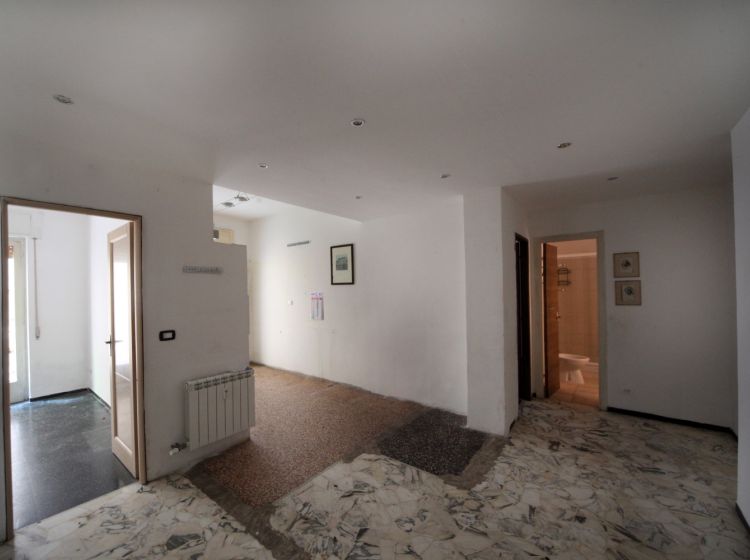 Quadrilocale in vendita, via Marcello Bonacchi 9, San Fruttuoso, Genova