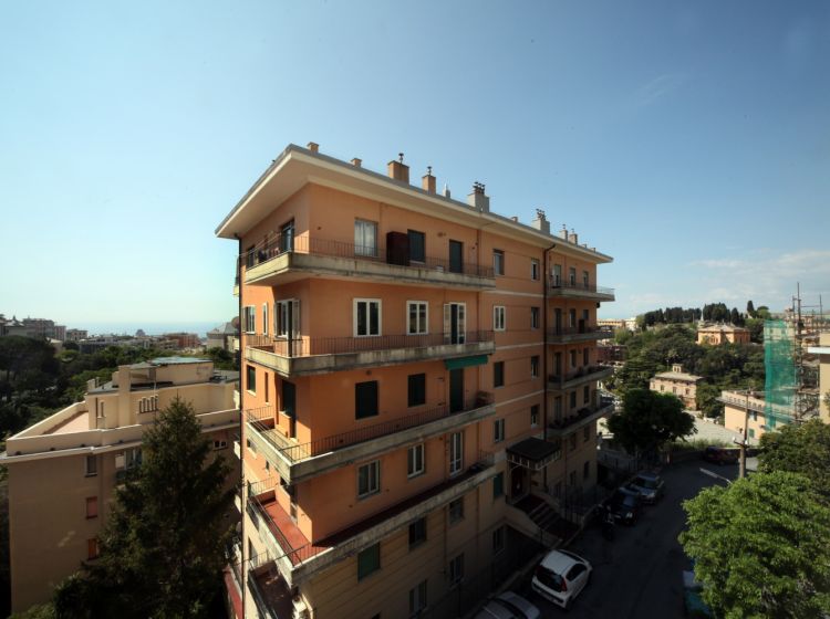 Bilocale in vendita, via Ausonia  26, Circonvallazione, Genova