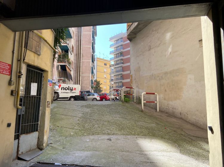 Box / Garage in vendita, via Cesare Algranati  8, Monti Tiburtini, Roma