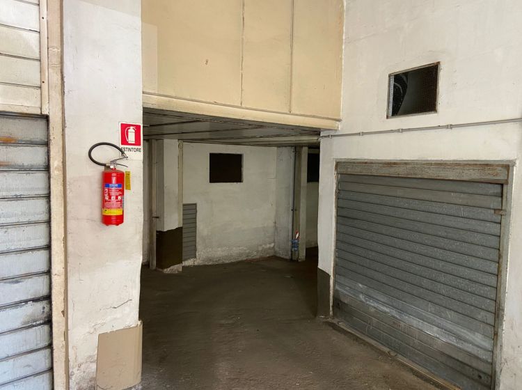 Box / Garage in vendita, via Cesare Algranati  8, Monti Tiburtini, Roma