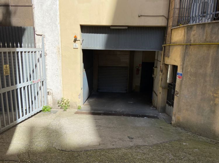Box / Garage in vendita, via Cesare Algranati  8, Monti Tiburtini, Roma