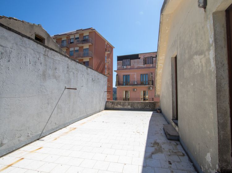 Trilocale in vendita, via Ettore Vitale, Pontegrande, Catanzaro