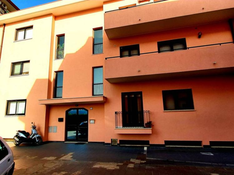Appartamento di 65 m² con 2 locali in vendita a Catanzaro