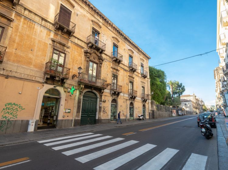 Attico in vendita, via Etnea, Borgo, Catania