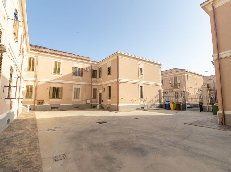 Trilocale in vendita, via Sebenico  21, Catanzaro Lido, Catanzaro