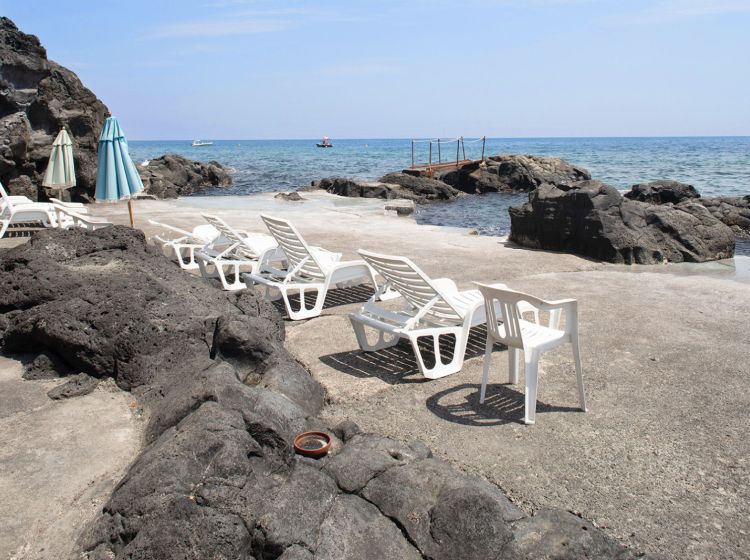Villa in vendita, via XXI Aprile  6, Acitrezza, Aci Castello