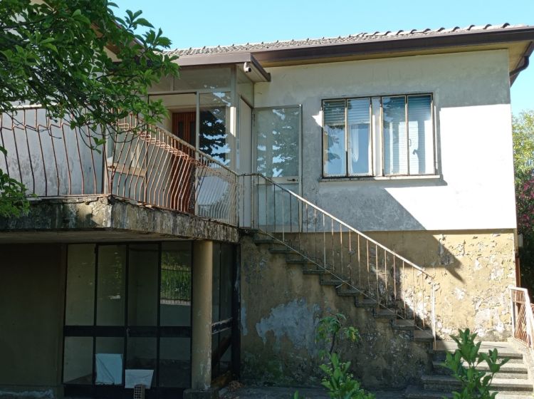 Villa in vendita, via Stazione, Abano Terme