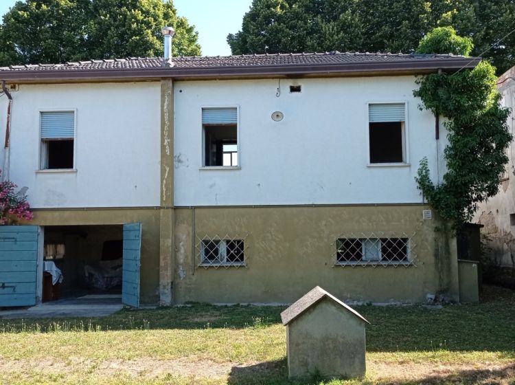 Villa in vendita, via Stazione, Abano Terme