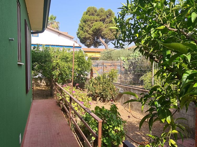 Villa in vendita, via Scirocco, Vaccarizzo, Catania