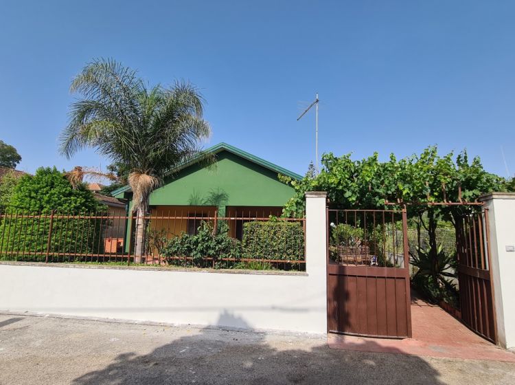 Villa in vendita, via Scirocco, Vaccarizzo, Catania