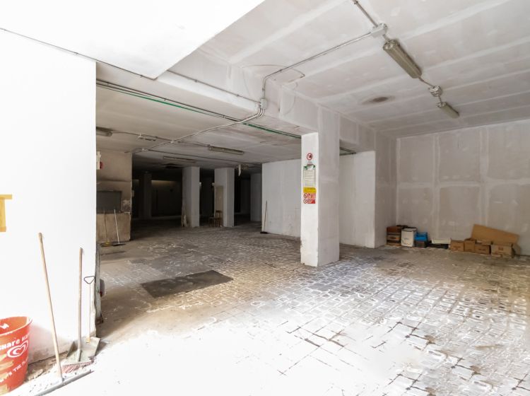 Box / Garage in vendita, via Melchiorre Jannelli  17, San Leonardo, Catanzaro