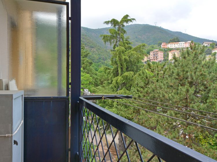 Trilocale in vendita, via Lago Figoi  9, Sestri Ponente, Genova