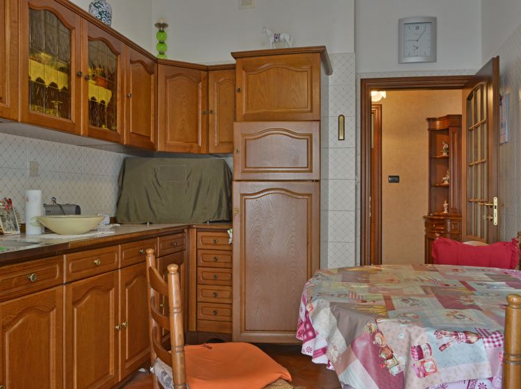 Trilocale in vendita, via Lago Figoi  9, Sestri Ponente, Genova