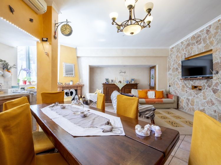 Villa in vendita, via delle Vigne di Morena  49, Anagnina, Roma