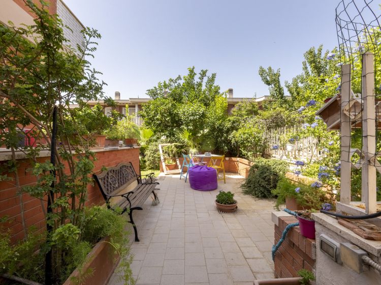 Villa in vendita, via delle Vigne di Morena  49, Anagnina, Roma