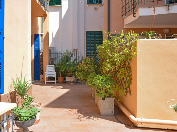 Villa in vendita, via Vallone, Borghetto San Nicolò, Bordighera