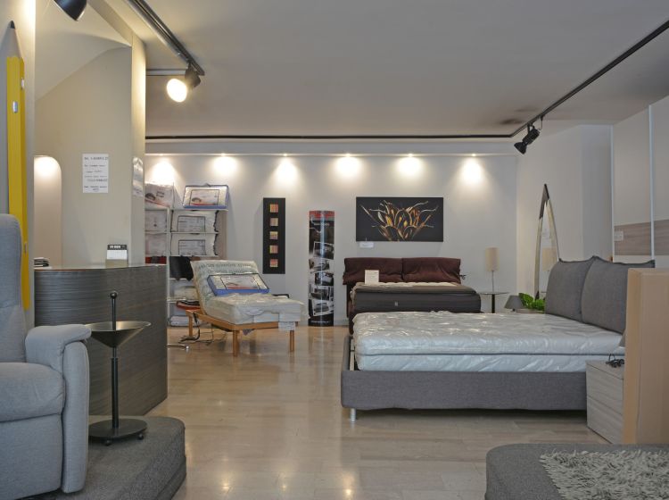 Negozio in vendita, via Martiri della Libertà  16, Sanremo