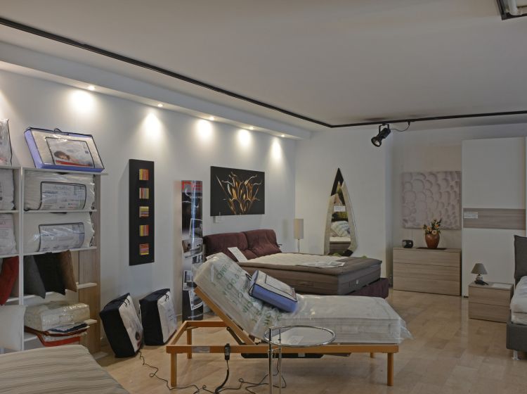 Negozio in vendita, via Martiri della Libertà  16, Sanremo