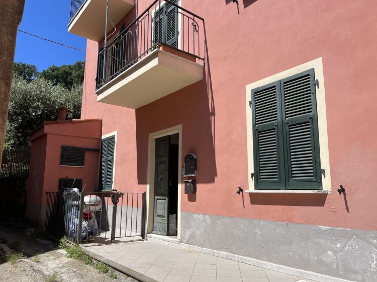 Bilocale in vendita, via Oliveto, Pitelli, La Spezia