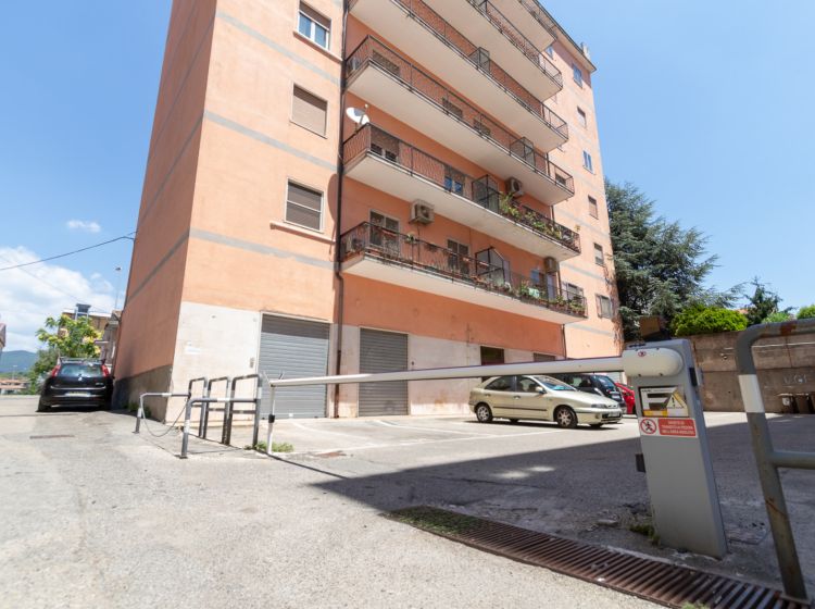 Appartamento in vendita, via Vincenzo Catalani  22, Pontepiccolo, Catanzaro