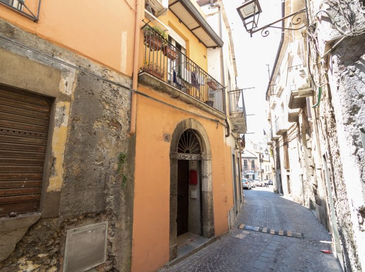 Trilocale in vendita, via Giuseppe Poerio, Centro Storico, Catanzaro