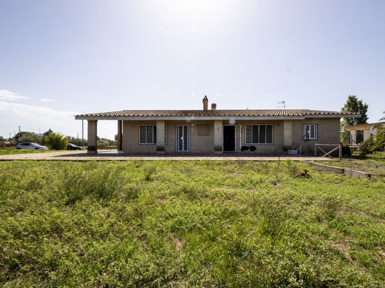 Villa in vendita, via Campo Cerreto  79, Tre Cancelli, Nettuno