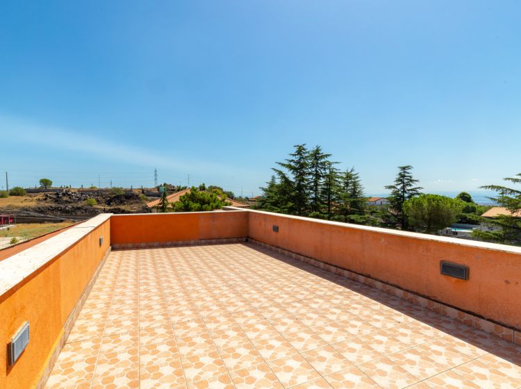 Appartamento in villa in vendita, via Olanda, Belpasso