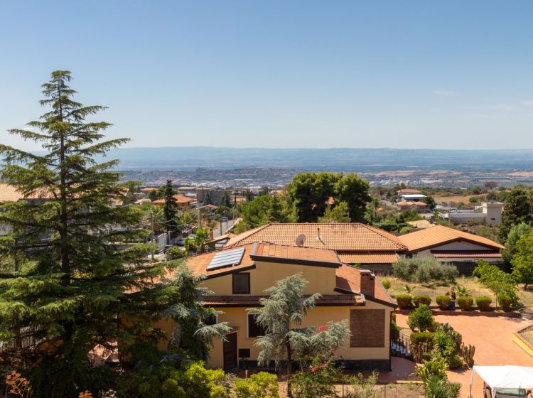 Appartamento in villa in vendita, via Olanda, Belpasso