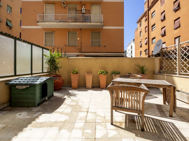 Bilocale in vendita, via Cividale del Friuli  13, Appio Latino, Roma