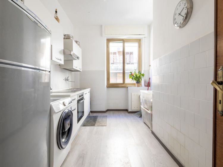 Bilocale in vendita, via Cividale del Friuli  13, Appio Latino, Roma