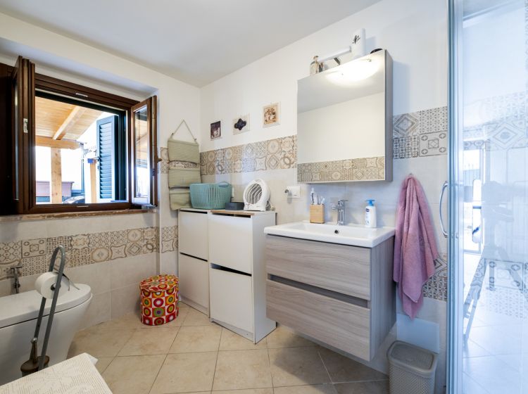 Trilocale in vendita, via Luigi Pirandello, Marco Simone, Guidonia Montecelio
